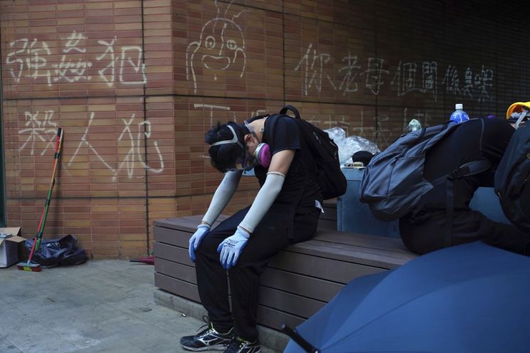 홍콩의 앞날은?… 시동 건 중국 개입 움직임
