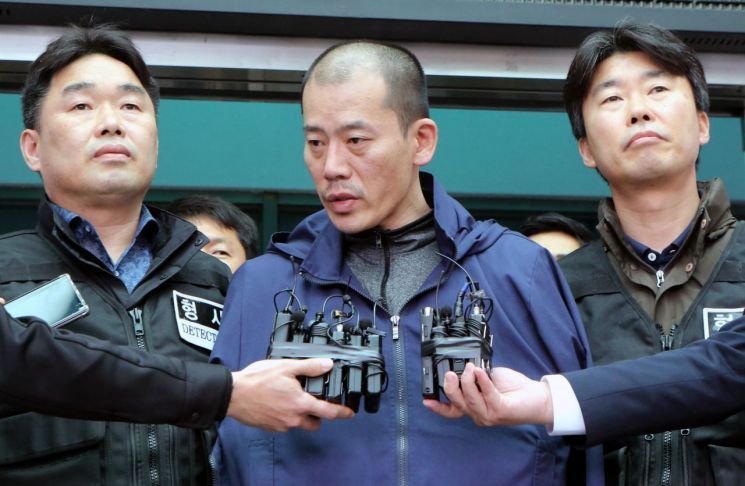 진주 아파트 방화살인범 안인득 국민참여재판서 사형 선고