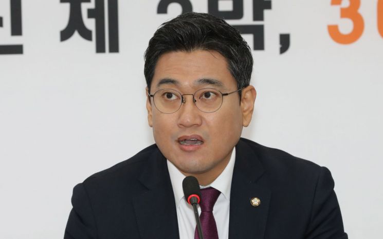 오신환 “文대통령, 유재수 특별감찰 중단 의혹 해명해야”