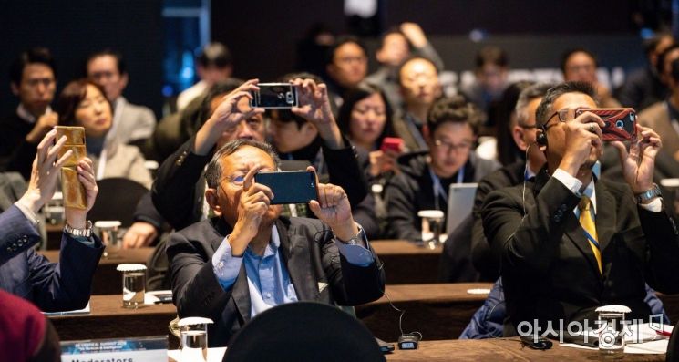 [포토]한국 5G 기술에 관심 집중