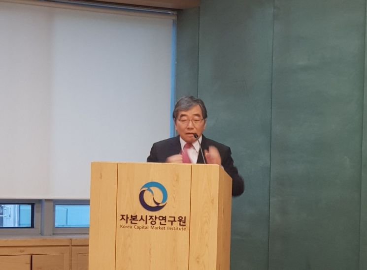 윤석헌 "DLS사태 CEO제재, 제재심 후 종합판단…키코분조위, 이번주는 어렵다"