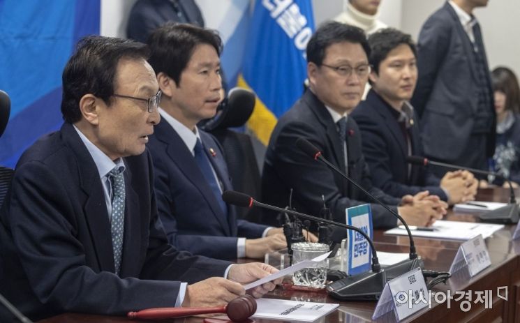 [포토] 발언하는 이해찬 대표