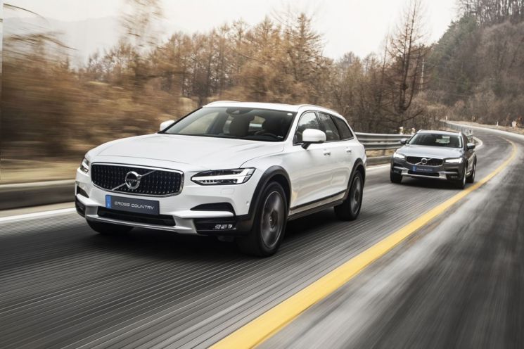 [시승기]볼보 V90, 세단 승차감에 SUV 공간감 갖춘 패밀리카