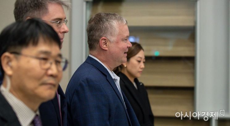 [포토]인천국제공항 통해 입국한 스티븐 비건