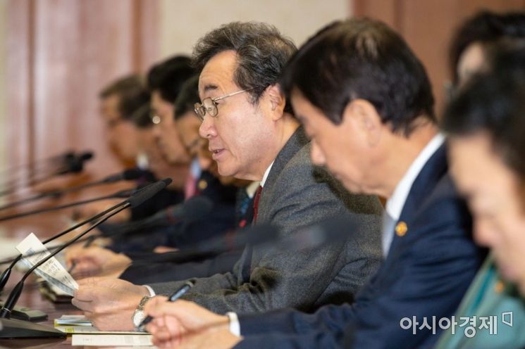 [포토]모두바언하는 이낙연 국무총리