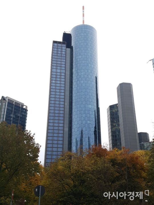 [獨에서 본 K금융]IB 집중 공략…‘철옹성’ 유럽금융서도 빈틈 찾았다