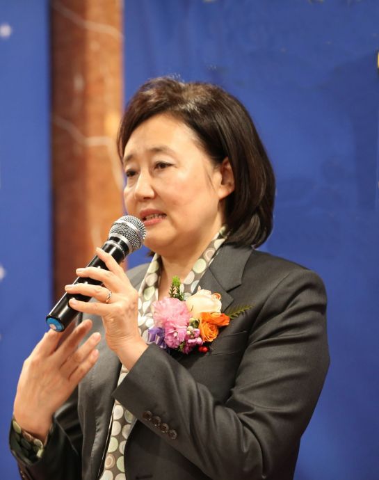 박영선 중소벤처기업부 장관이 19일 오후 열린 중소기업계 행사에서 4차 산업혁명 시대 대응 등에 대한 이야기를 하고 있다.