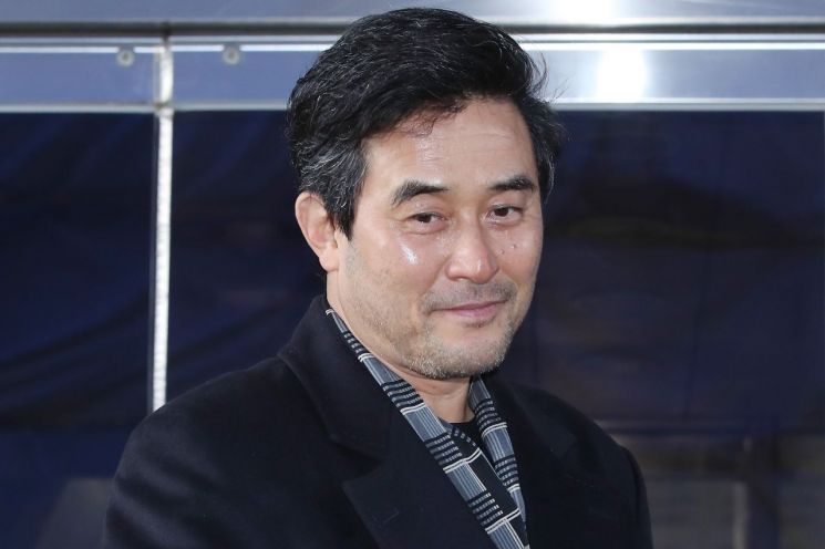 "똥물 묻히고 싶지 않아" '보복운전' 최민수 말말말…항소심도 집행유예