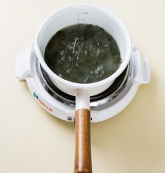 「오늘의 레시피」 감자 미역국