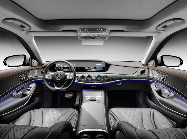 메르세데스-벤츠, S클래스 하이브리드 세단 '벤츠S 560 e' 출시