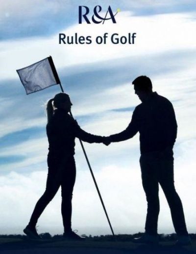 올해 변경된 골프규칙은 그린에서는 핀을 꽂은 채로 퍼팅하는 등 역대급 개정이다.