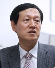 송기창 숙명여자대학교 교수