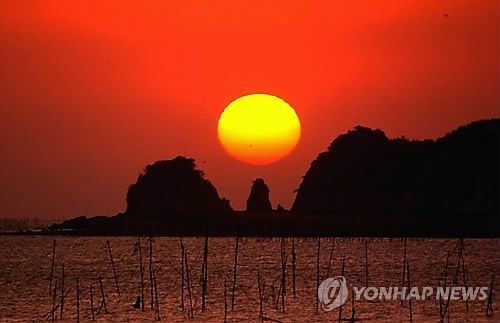 왜목마을 일출[연합뉴스 자료사진]