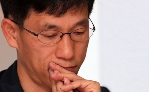 "당신은 어떤 종류의 사람입니까" 진중권, 아들 대리시험 의혹 조국 비판