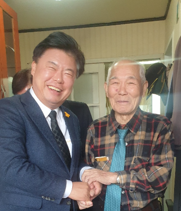 이석형 예비후보, 일제 강제징용 피해자 이춘식 옹에 올해 첫인사