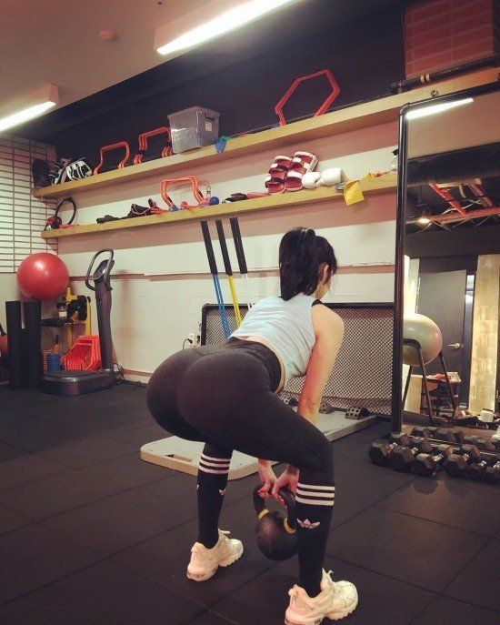 [포토] 사유리, 꼬부기 티셔츠 입고 "오늘부터 운동"