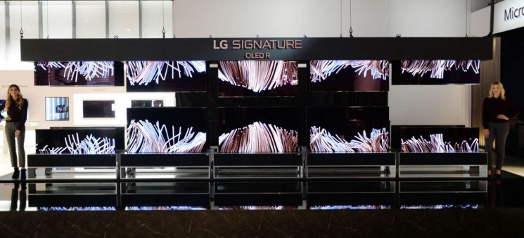 LG전자, 혁신 집약한 '롤러블 TV' 공식 판매 돌입