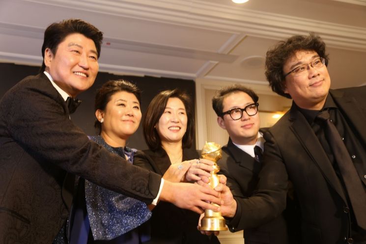'기생충' 아카데미서 한국영화 새 역사 쓴다