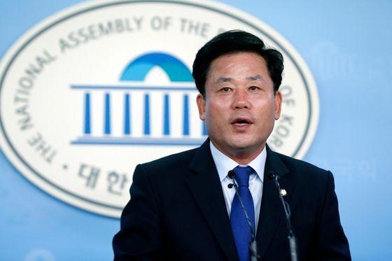 송갑석 의원 “허위사실 유포 운운 자유당 적반하장” 비판