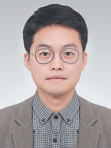 하경민씨