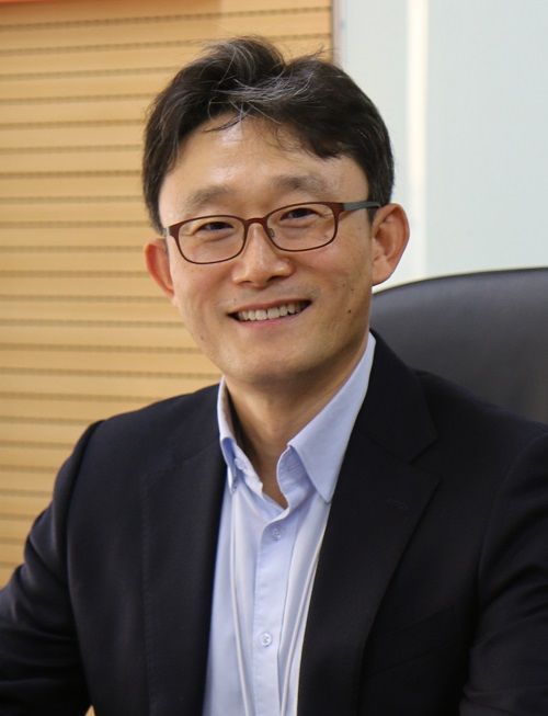 KT 대표 최종후보 오늘 나온다…사외이사의 선택은