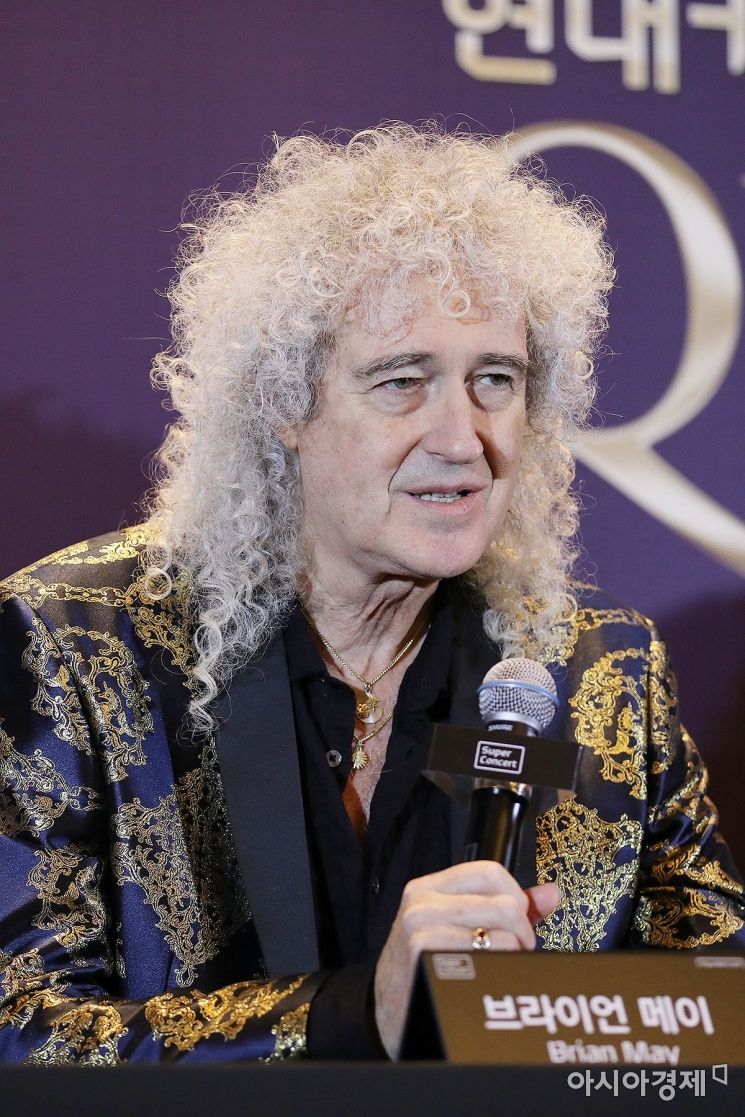 퀸(QUEEN)의 브라이언 메이.