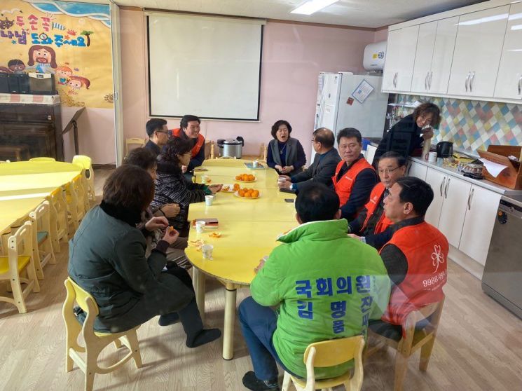 김명진 예비후보, 지역아동센터 방문 불편사항 경청