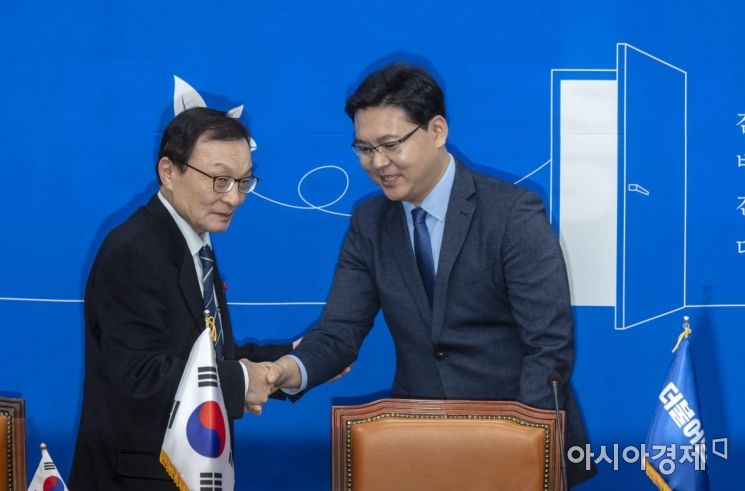 [포토] 민주당, '방산 전문가' 최기일 영입