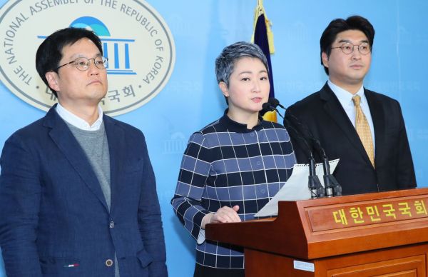 한국당·전진당 양당 협의체 구성…조경태-이언주 채널 가동