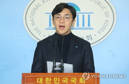 [종합]"성노리개 취급했다"…與 영입 원종건 '미투' 논란