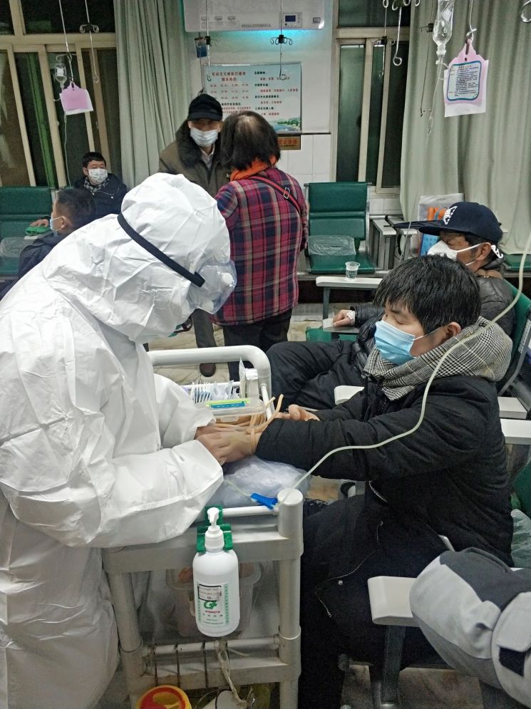 중국 "신종 코로나 확진자 4000명 돌파…106명 사망"(종합)