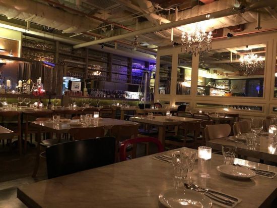 [드링킷] 원하는 술을 가져와 마실 수 있다, 콜키지 프리 레스토랑 4곳