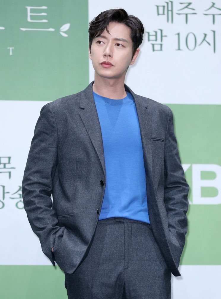 박해진, 실화인지 의심하게 만드는 피톤치드 비주얼