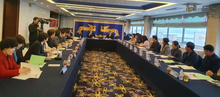 전남도교육청이 29일 ‘전문적 학습공동체 활성화’ 지원을 위한 토론회를 개최하고 있다. (사진= 전남도교육청 제공)