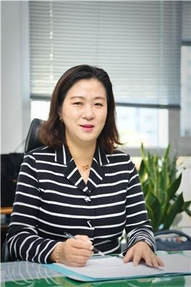 기재부 예산실 '금녀의 벽' 깨다 
