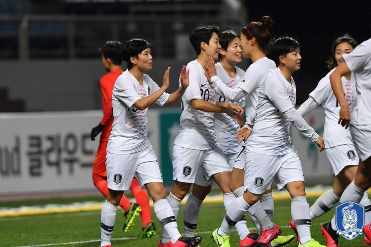 한국 여자축구, 미얀마에 7-0 대승…올림픽 진출 '파란불'