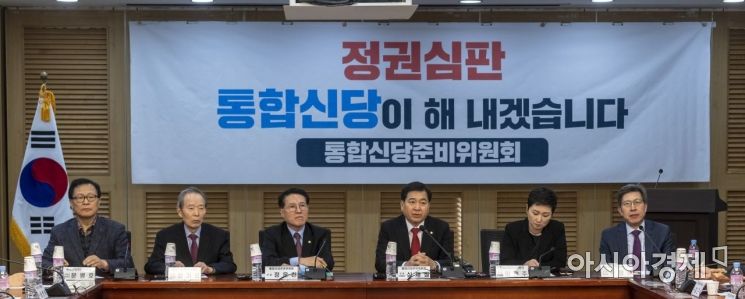 [포토] 발언하는 심재철 공동위원장