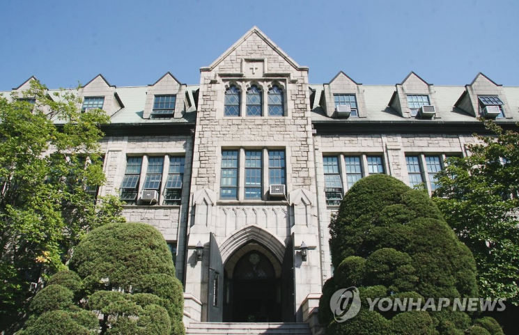 트랜스젠더 숙명여대 입학 포기…성소수자 차별 논란 후폭풍