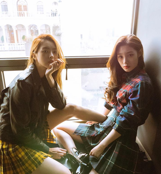 임나영, 정채연. 사진=임나영 인스타그램