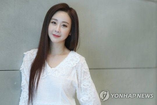 '아내의 맛' 함소원, 신종 코로나 확산 방지 '마스크 1만 개' 기부