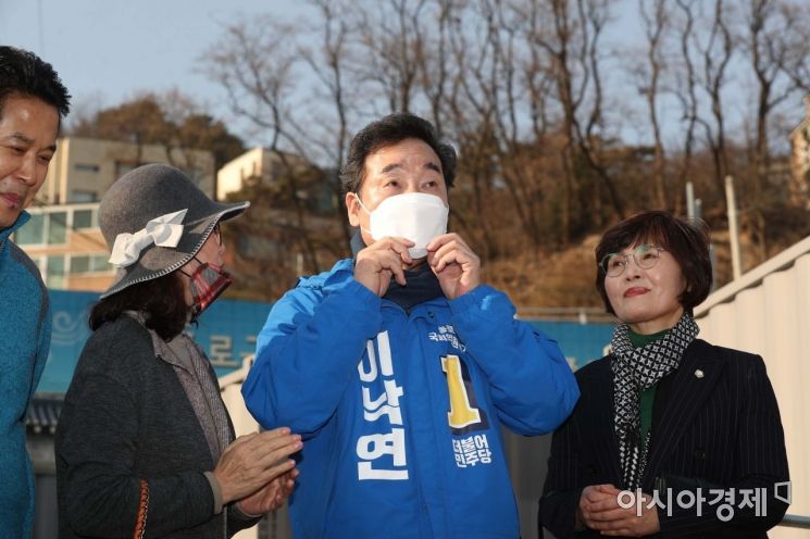 [포토]생각에 잠긴 이낙연 전 국무총리 
