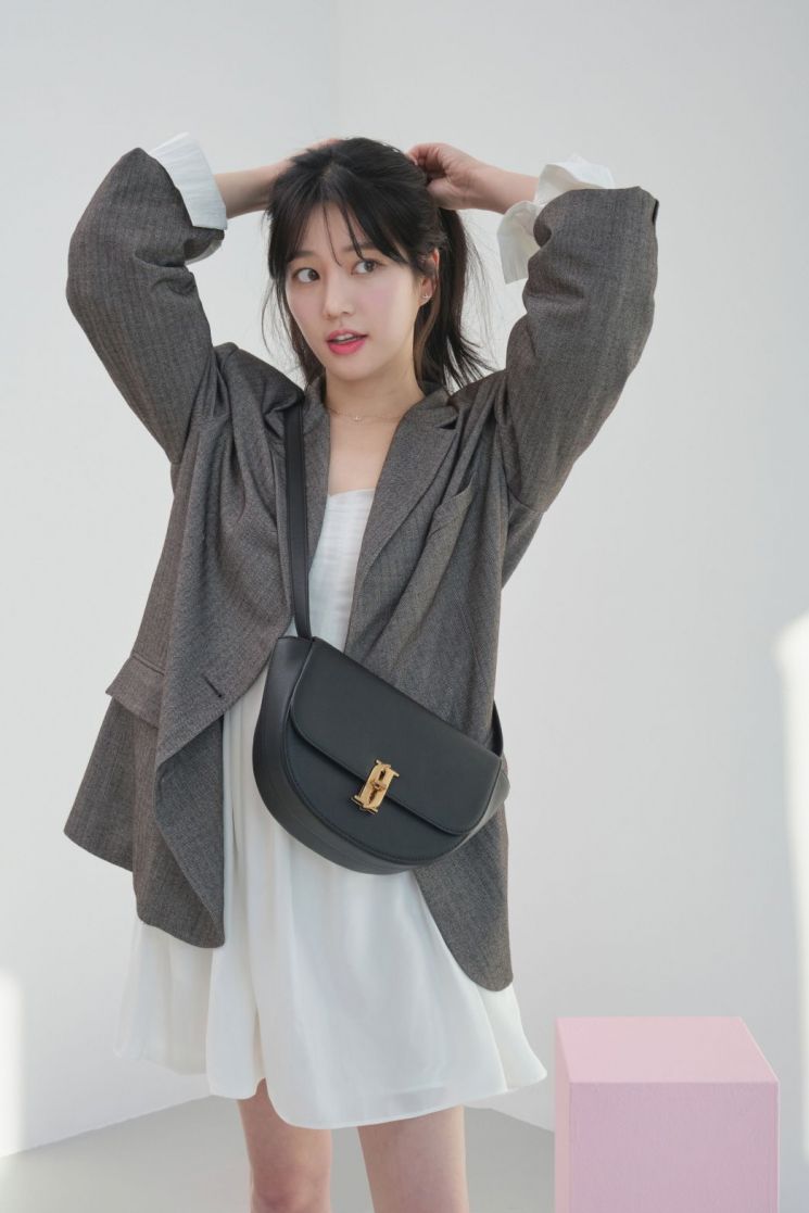 '상큼발랄' 이유비, "이미 봄"