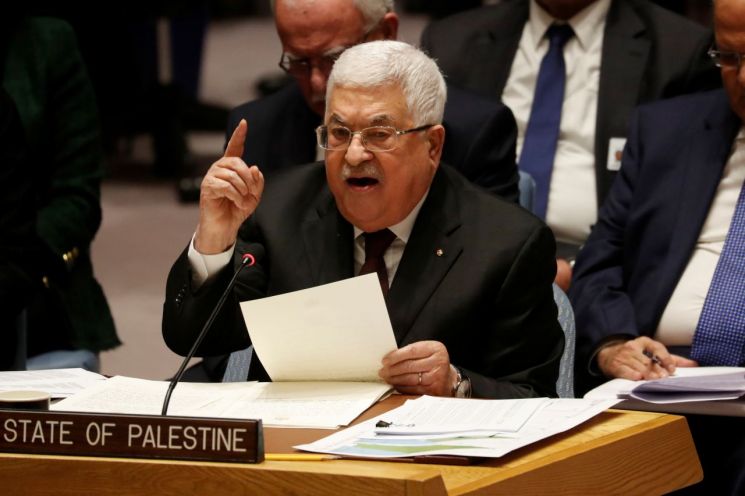 11일(현지시간) 유엔안보리 회의에서 발언 중인 마무드 아바스 팔레스타인 자치정부 수반의 모습 [이미지출처=로이터연합뉴스]