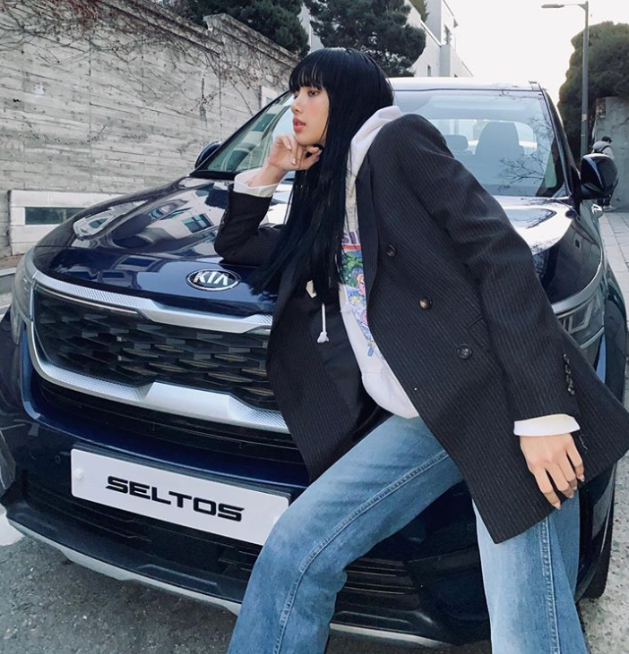 그룹 블랙핑크 리사.