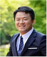 아카데미 시상식 새 역사 쓴 ‘기생충’ 통해  한류열풍 구·미주까지 확대되길...