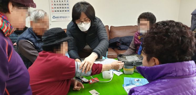 어르신 건강체크