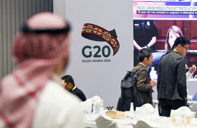 G20 회의서도 코로나 19가 화두 "세계경제 위협…정책공조 필요"