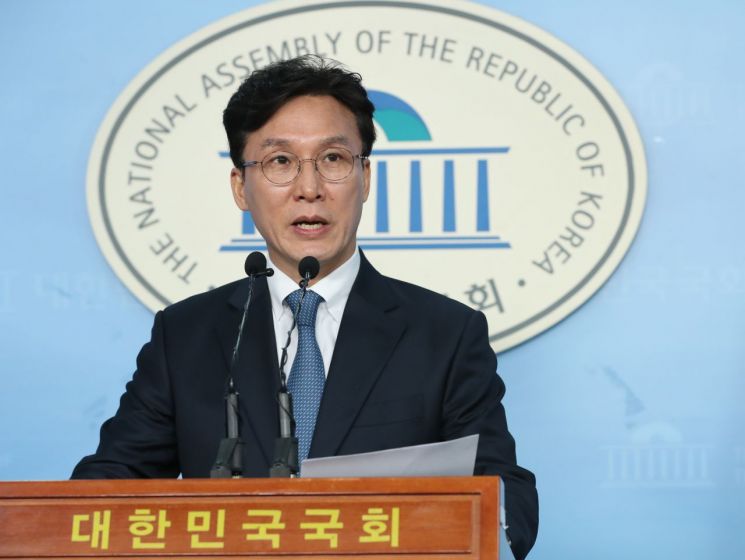 김민석 "친노·친문 지지 받았다…코로나 대응으로 선거운동 전면 전환해야"