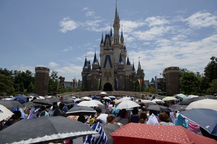 '코로나19'에 도쿄 디즈니랜드 29일부터 2주간 임시휴장