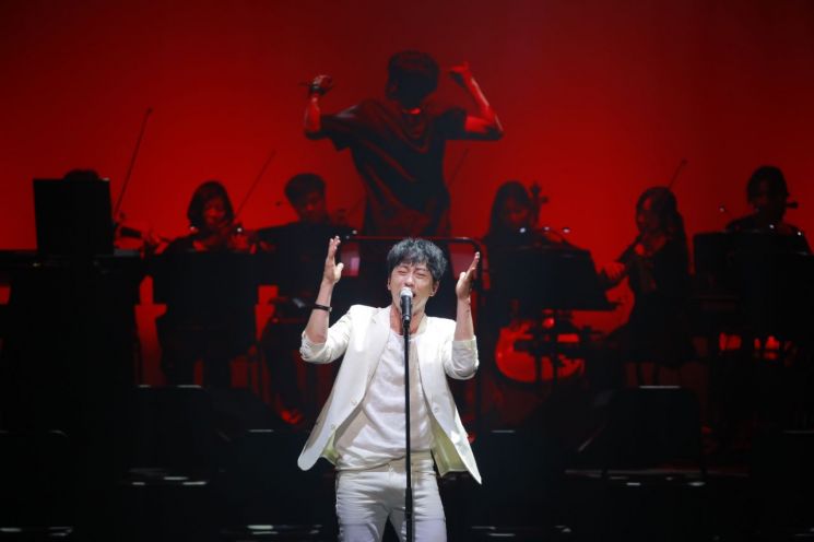 '스테이지 콘서트 Vol. 2 - 지저스 크라이스트 수퍼스타' 공연 중 마이클 리.  [사진 = 블루스테이지 제공]